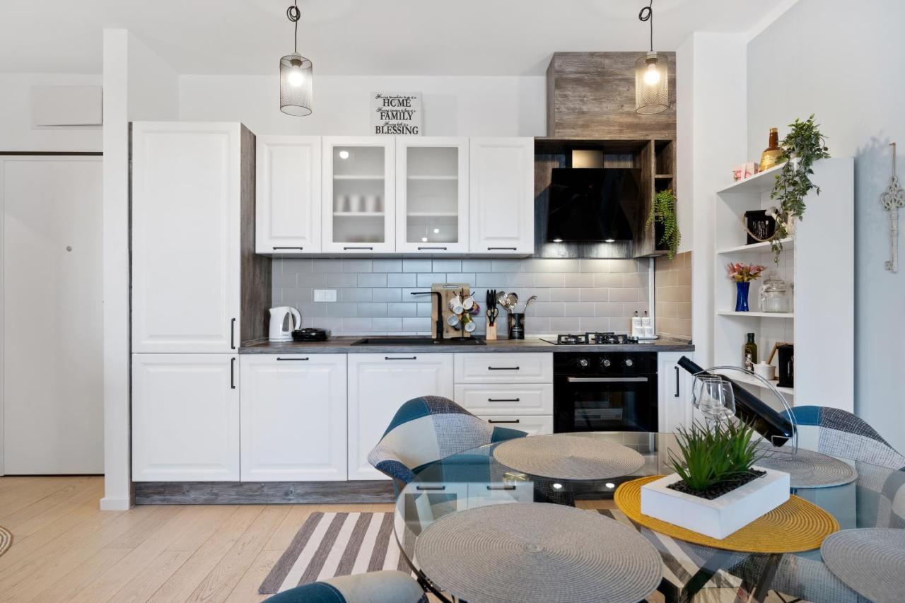 Apartments Karla & Jakov シベニク エクステリア 写真